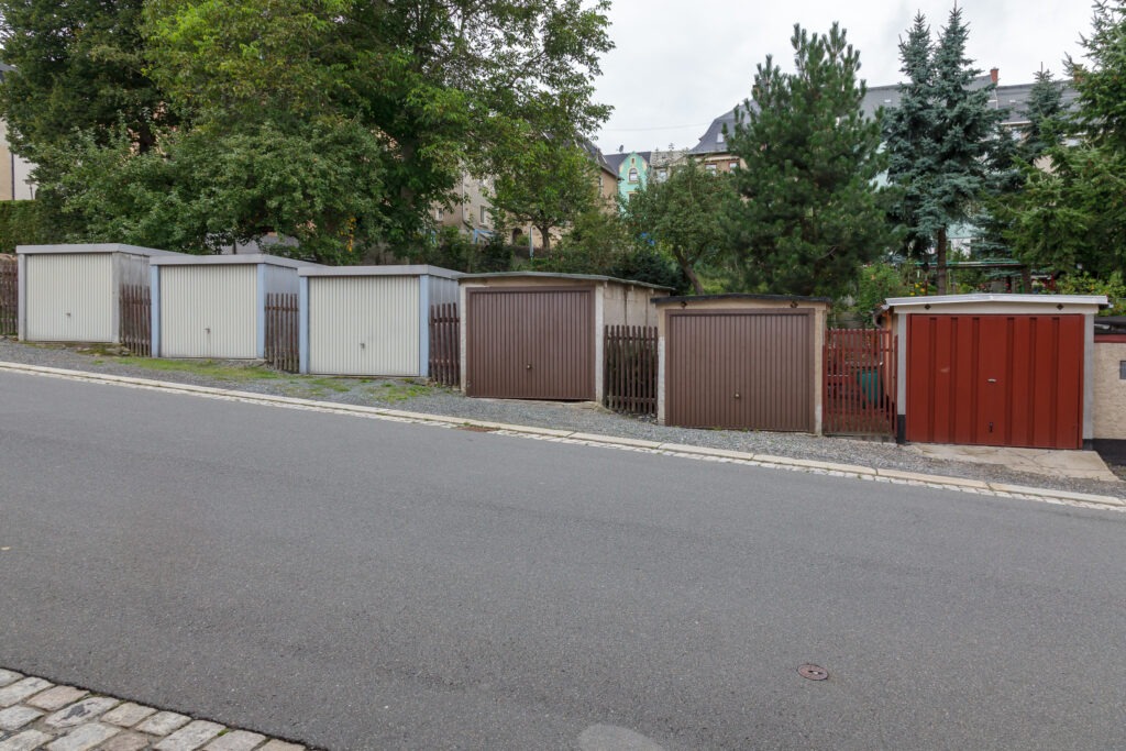 Aus der Serie KOMPLEXE GARAGENKOMPLEXE von Christoph Busse